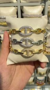 Designer New Arrival Trendy Fashion 18 K Gold Plated Brass Jewelry Skeleton Court Style Bangle Bracelet for Woman