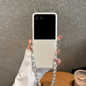 Motorola RAZR50ULTRA Womens Clutch Phone Case with Hand Chain New Foldable Screen Full Cover Protection Luxury Sensation