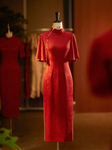 Red Wedding Qipao TongYin New Chinese Style Reformed Womens Dress for Engagement And Wedding Low Slit Short Sleeve Polyester