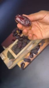 ALNOOR SAFAWI PREMIUM QUALITY HIGH QUALITY DATES/KURMA { 250G/ 500G/ 1KG }