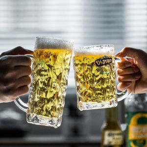 แก้วเบียร์สตั๊ดโต้กลับญี่ปุ่นแบบหนา ความจุขนาดใหญ่ แก้วคริสตัลแก้วใสสำหรับใช้ในบ้าน ทรงหูติด