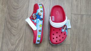 Dép nhựa cho bé Cross Child Super Mario Light Up Clog dép cho trẻ đúc nguyên khối siêu bền tặng jibbitz siêu cute.