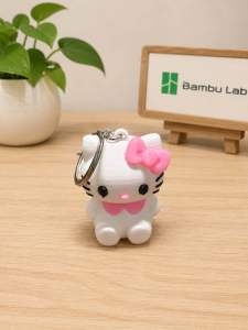 Chìa khóa Hello Kitty màu trắng với nơ hồng