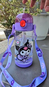 ขวดน้ำ หลอดเด้ง ทรงผอม ใส่ข้างกระเป๋า มีสายสะพาย ขนาด 450 ml พร้อมส่ง