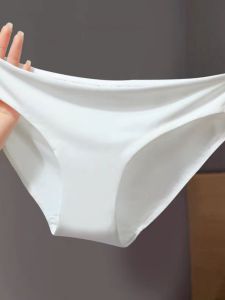 Victorias Secret Summer Ice Silk Seamless Womens Underwear Ultra-Thin Breathable Quick-Drying Triangle Pants Cotton Crotch Shorts