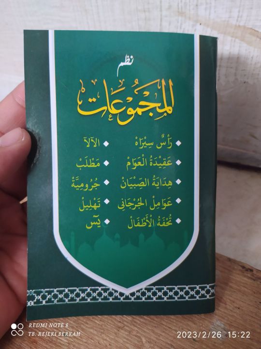 Men uning mushukiga kirib keldim Voyaga etgan shahvoniy ona videoda oglini aylantiradi