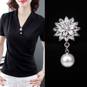 Elegant Pearl Shirt Studs Womens High-end Neck Fixed Clothes Pins Luxury Open Cardigan Precise Buckle Fashionable Accessories