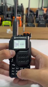 HT Motorola Radio X8 Portabel WalkieTalkie jarak jauh 10 Watt U/V Radio duaarah 200 saluran Diluar ruangan/Tahanair Handy Talky 15KM