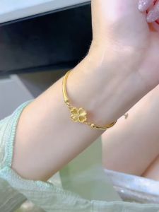 VÒNG ĐEO TAY CỎ 4 LÁ SIÊU XINH MÀU VÀNG FREE SIZE