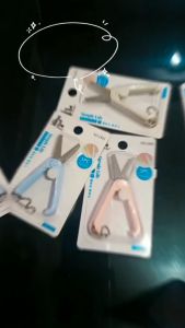 KIM SHOP - Gunting Lipat Mini Tarik Pemotong Kertas Paper Cutter Gantungan Tas Kunci Scissors Lucu
