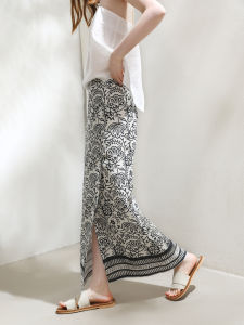 Miccbeirn | Pure Han Maa High Slit Floral Print Midi Skirt Fashionable Slimming Waist Artistic Drapey Long Skirt For Women In Their 30s