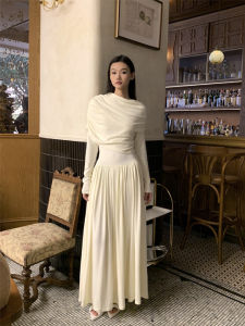 Elegant French Style Knitted Long Sleeve Dress Spring Autumn Low Waist Pleated Slimming Long Dress A-Line Skirt round Neck