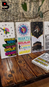 Jam Dinding Motivasi Islami / Jam Dinding Kayu Sholatlah Nak