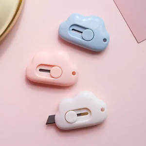 คัตเตอร์ มีดอเนกประสงค์รูปก้อนเมฆ ที่ตัดกระดาษ ที่ตัดเทป มีดการ์ตูน 🚚สินค้าพร้อมส่ง🚚