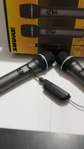 SHURE 30S/50S PLUS Wireless Microphone with Built In Rechargeable Battery For Karaoke Professional UHF Type -C