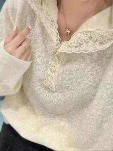 French Style Knitted Hat Womens Top Lace Trim Elegant Slim Fit Autumn New Arrival Korean Version Commute Long Sleeve Short Length