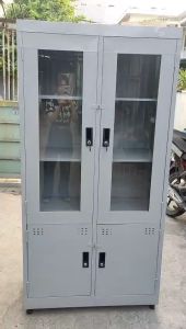 Tủ hồ sơ văn phòng đựng tài liệu có kiếng 2 cánh cao 1m8 ngang 90cm rộng rãi giá tại xưởng giao hàng nhanh HCMBD ĐN