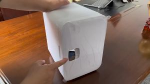 Tủ Lạnh MINI Có Gương Led Dung Tích 8L Để Ô Tô Đựng Mỹ Phẩm Đồ Uống