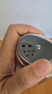 ขวดใส่เครื่องปรุงสแตนเลส กระปุกเกลือกพริกไทย ฝาสามารถหมุนปิดเปิดได้ มี 3 ขนาด ให้เลือก Stainless Seasoning Shaker