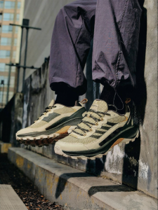 Merrell | High Waterproof Slip-resistant Cushioned Hiking Boots