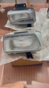 ĐÈN GẦM XE TẢI ISUZU  ĐÈN CẢNG ISUZU QKR 210270 NMR 310 NPR NQR  ĐÈN GẦM SƯƠNG MÙ ĐÈN GẦM ISUZU 2010  PHỤ KIỆN RV