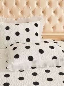 Thickened Milk Coral Velvet Pillowcase Pair Polka Dot Autumn Winter Cotton Sandwich Soft Plush Single Person Pillow Cover