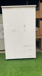 Tủ nhựa áo quần 3 cánh lắp ráp nguyên khối cao 1m7 màu kem trắng sang đẹp hcm bình dương đồng nai