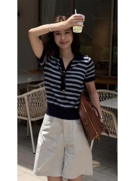 YUEZHONGWEI%20%7C%20%C3%81o%20thun%20polo%20tay%20ng%E1%BA%AFn%20d%E1%BB%87t%20kim%20l%E1%BB%A5a%20b%C4%83ng%20American%20Shoulder%20Color%20Block%20Stripes%20d%C3%A0nh%20cho%20n%E1%BB%AF%20m%C3%B9a%20h%C3%A8%20%C3%B4m%20v%E1%BB%ABa%20v%E1%BA%B7n%20thon%20g%E1%BB%8Dn%20-%20Image%204