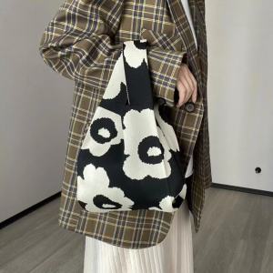 Christmas Knitted Large Capacity Tote Bag Womens Handbag Cartoon Lunch Box Bag Soft Handle Commuter Bag Foldable Polyester