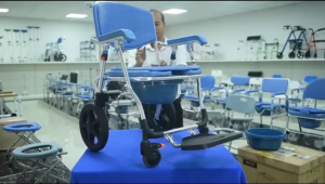 Portable Shower Chair Folding Potty Wheelchair For Elder Patient Disabled Limited Mobility