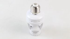 Lampu Bohlam Smart Fitting E27 Infrared Sensor Lamp Holder