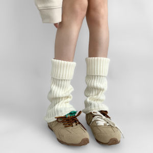 Nighttime Study Room Knitted Sock Covers Womens Mid-Calf Bell Bottom Woolen Warm Simple Design Leggings for Spring Autumn