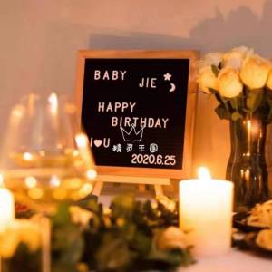 JOYL 25cmX25cm Wooden Velvet Letter Board: A Creative Tool