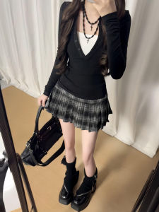 Ge·an·fei | Korean Style Two-piece Illusion Long Sleeve Dress Short Set