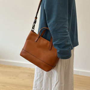 BeeGreen Women Genuine Leather Small Tote Bag Minimalist Commuter Bag High Quality Plain Shoulder Bag