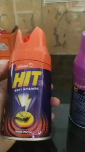 Hit Spray 200 Ml Obat Nyamuk Cairan Pembasmi Serangga Kecoa Semprot