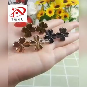 TWOL SHOP 1pcs Detachable Buckle Four Leaf Clover Waist Preferred Retraction Buckle Jeans Waist Retraction Buckle