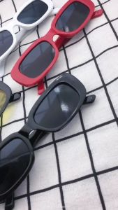 Unyiel - Kacamata Hitam Murah pelindung UV INS Korea Kacamata fashion Hitam Retro Gaya sunglassesWomen lensa pria sunglasses eyewear