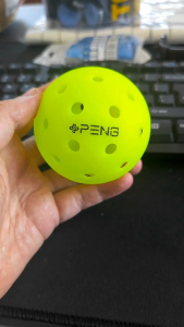 Bóng Pickleball PENG Outdoor 40 lỗ cao cấp chính hãng