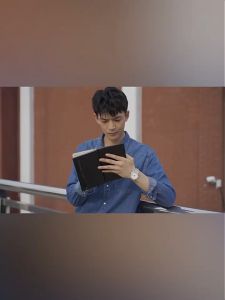 (2 Years Official Warranty) Jam Tangan Lelaki Edifice EFR-S108 Chronograph Men Business Fashion Watch 100M Water Resistant Shockproof and Waterproof Full Auto-Calendar Stainless Steel Leather Band Mens Quartz Wrist Watches EFR-S108D-2A