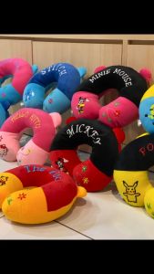 Boneka Bantal Leher 28x30CM / Bantal Kursi Mobil Terbaru Kualitas SNI Cocok untuk Traveler