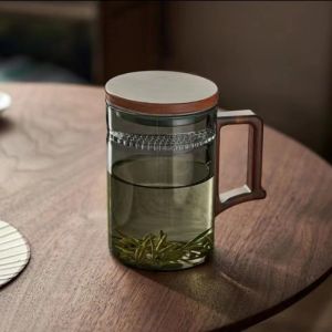 Borosilicate Glass Teacup Walnut Wood Handle Filter