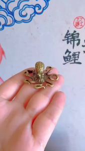 Móc Khóa Hình Bạch Tuộc Bằng Đồng Cổ Đồ Trang Trí Nhà Cửa Vật Trang Trí Động Vật Nhỏ Đồ Thủ Công Sáng Tạo Để Bàn Cà Phê Đồ Thủ Công Hình Thú Cưng Dành Cho Người Từ 14 Tuổi Trở Lên