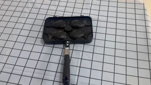 กระทะทำ วาฟเฟิลฮ่องกง ใช้กับเตาแก็ส รูปปลา 4 ตัว