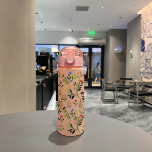 3D Printed Water Cup with Full-Coverage Floral Patterns (780ml) – Leakproof Portable Plastic Straw Cup | Perfect for Outdoor