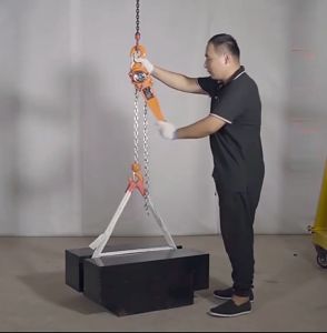 รอกโซ่มือโยกคุณภาพสูงของแท้ รอกโซ่มือโยก 1-3 ตัน/ม. รุ่นงานหนัก ตัน รุ่นใช้งานหนัก ของแท้ มีรับประกัน มี