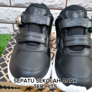 Sepatu Sekolah Anak SD SMP Lembut Hitam Putih Pro ATT Magnet MGG 420/MGP 457
