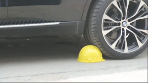 Heavy Duty Hard Hat Safety Helmet PE Shell with Vents & Chinstrap Safety Construction Helmet Hard Hat Emergency Hardhat Head Gear Personal Head Protective Equipment