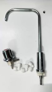 BỘ KHÓA VÀ VÒI MÁY LỌC NÓNG LẠNH MÁY RO.(ĐÃ CÓ CÚT NỐI ĐI KÈM)