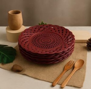 Piring Hajatan Bahan Plastik Isi 12 Piring piring rotan